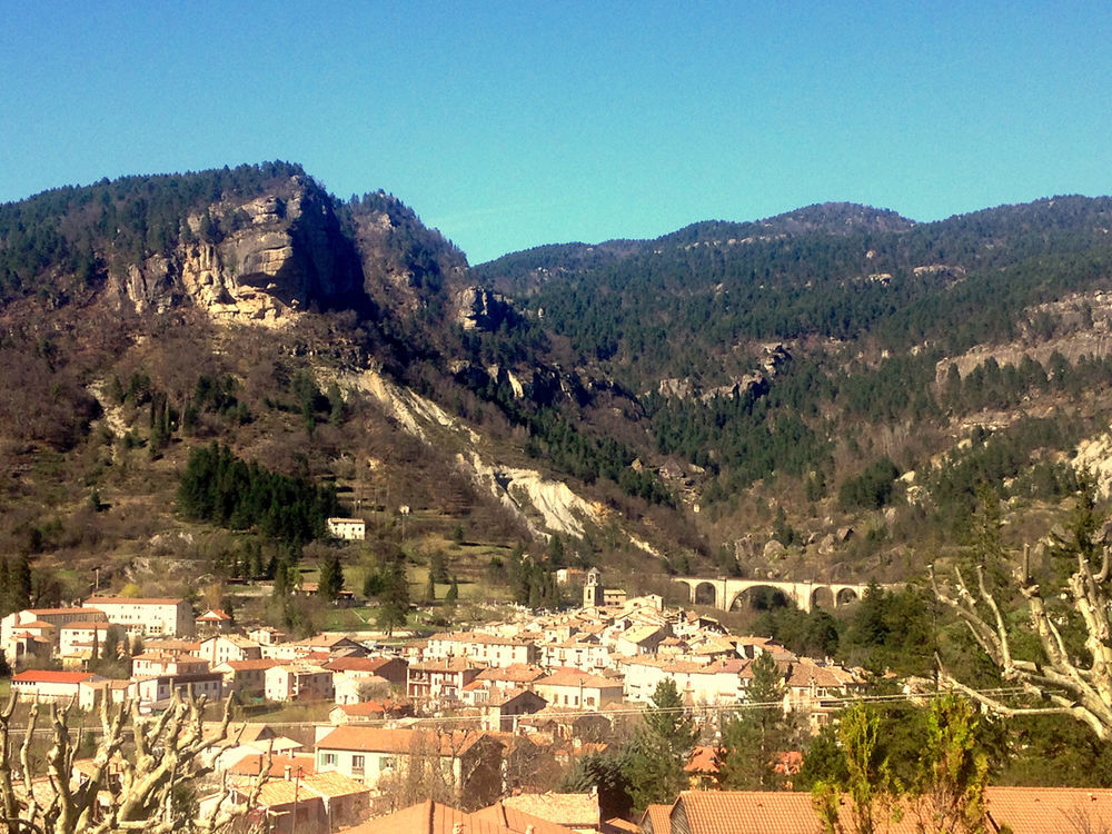 Les Callunes Anciennement Le Beausejour Annot Exteriör bild